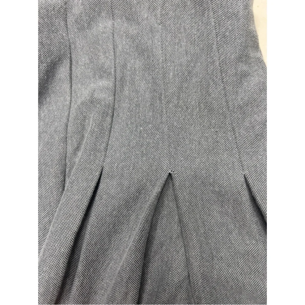 (NWOT) Bershka Be Yourself Babe! Gray Half Pleat Tennis Skirt - XS